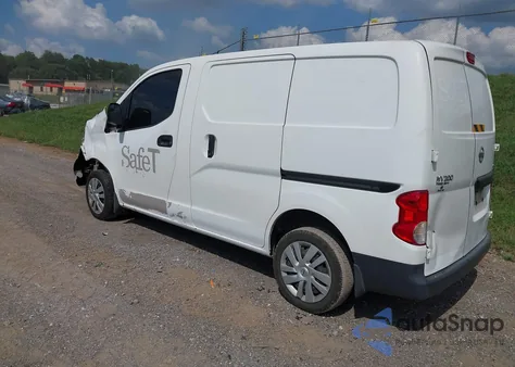 2016 Nissan Nv200 Sv z USA, uszkodzony, nr VIN 3N6CM0KN1GK700894